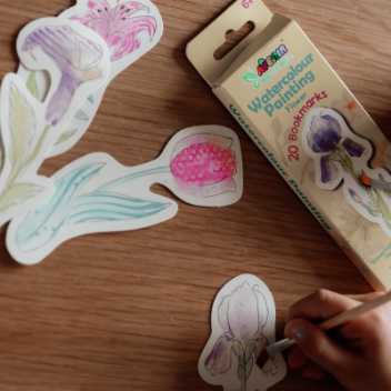 Mal bogmærker med vand - blomster