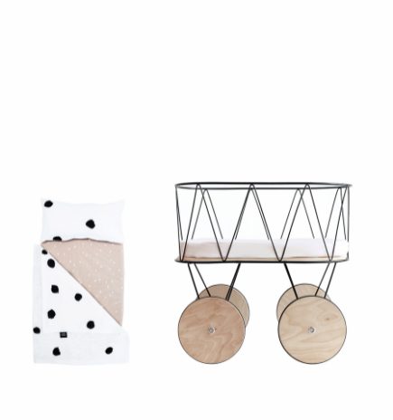 Sengetøj til dukkeseng - prikker