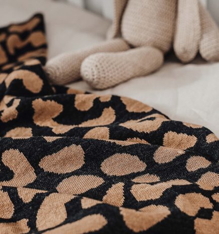Leopardmønstret babytæppe - brunt  - 2
